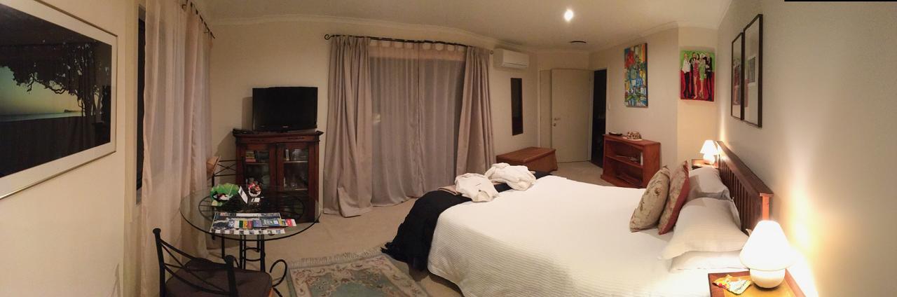 Puka Heights Bed & Breakfast Pauanui Bagian luar foto
